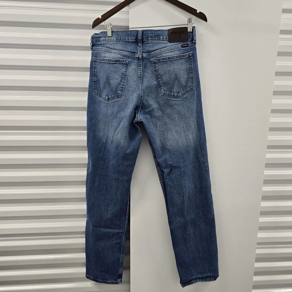 Wrangler Relaxed Fit Jeans Men 32x32 Blue Stretch Denim Straight Leg